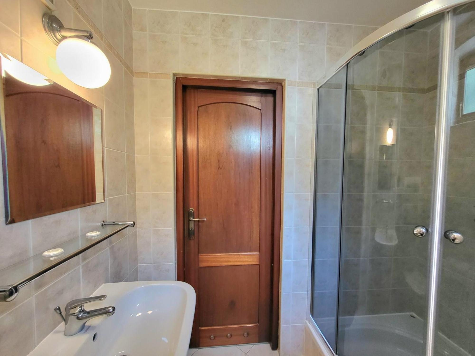 Velvet Apartment *
