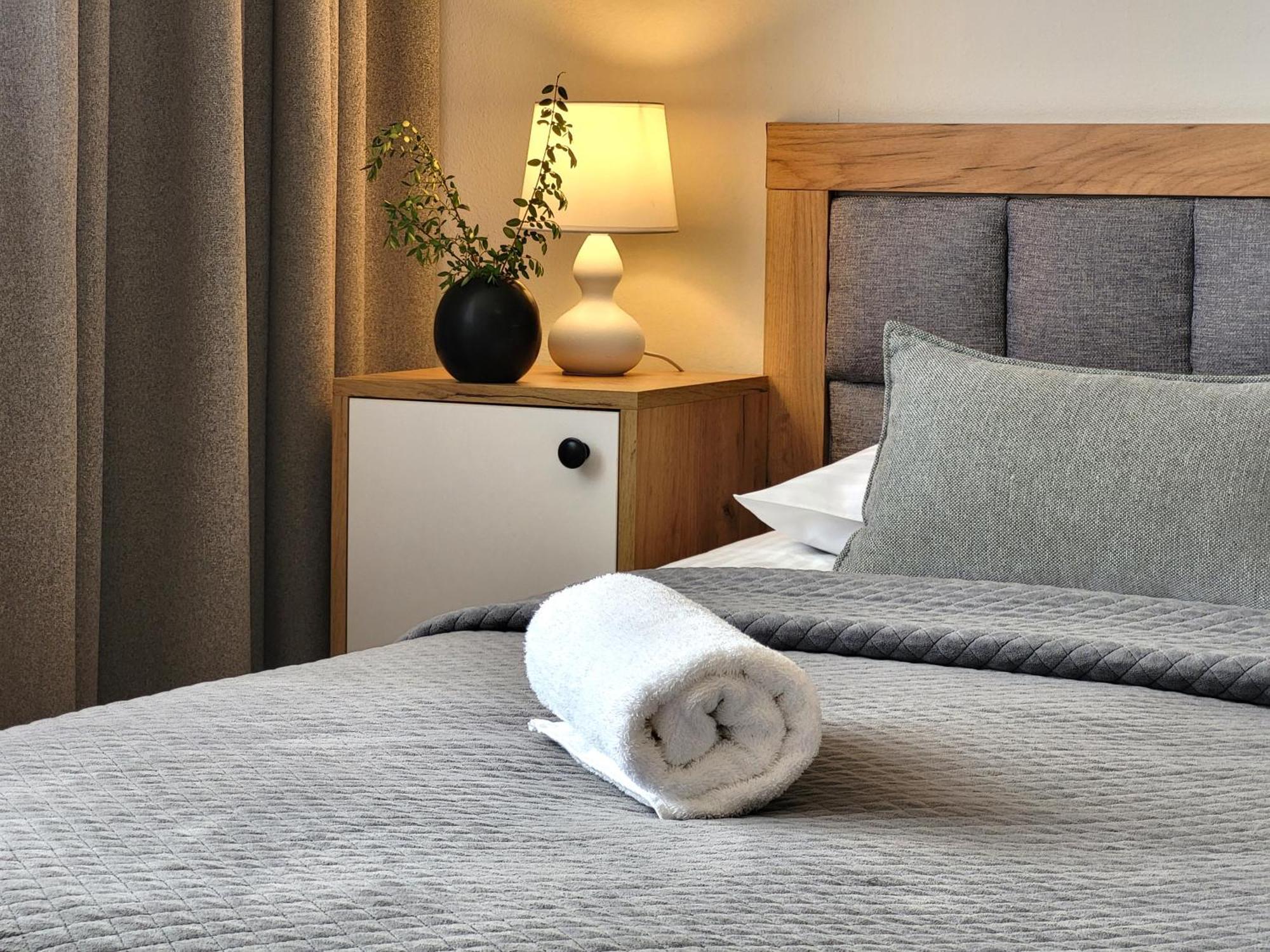 Velvet Apartment *