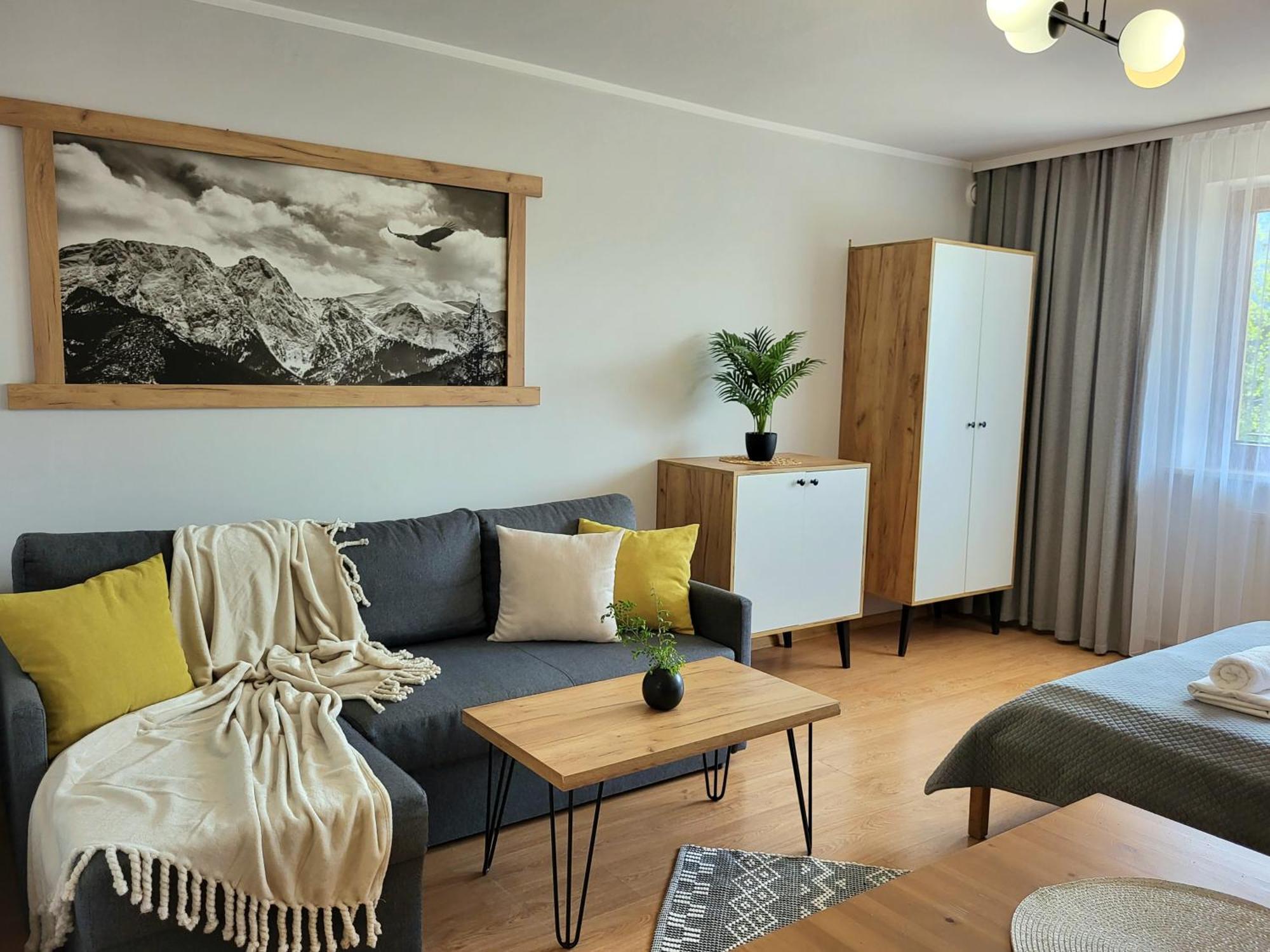 Apartment Velvet